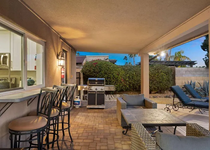 Holiday home Desert Nights Retreat Pool & Firepit Scottsdale